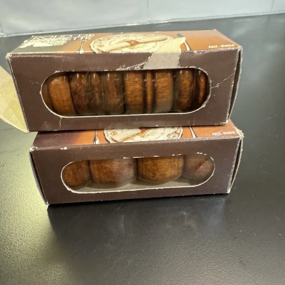 Vintage Wood‎ Napkin Rings Colonial Style MCM Set of 8 Stained Walnut